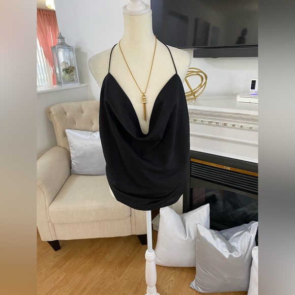 Lulus Tops - LULU’S WOMEN’S BLACK TOP SIZE S